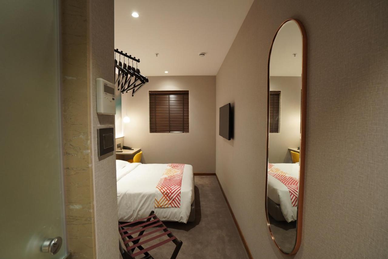 Ginger Mumbai, Goregaon 外观 照片